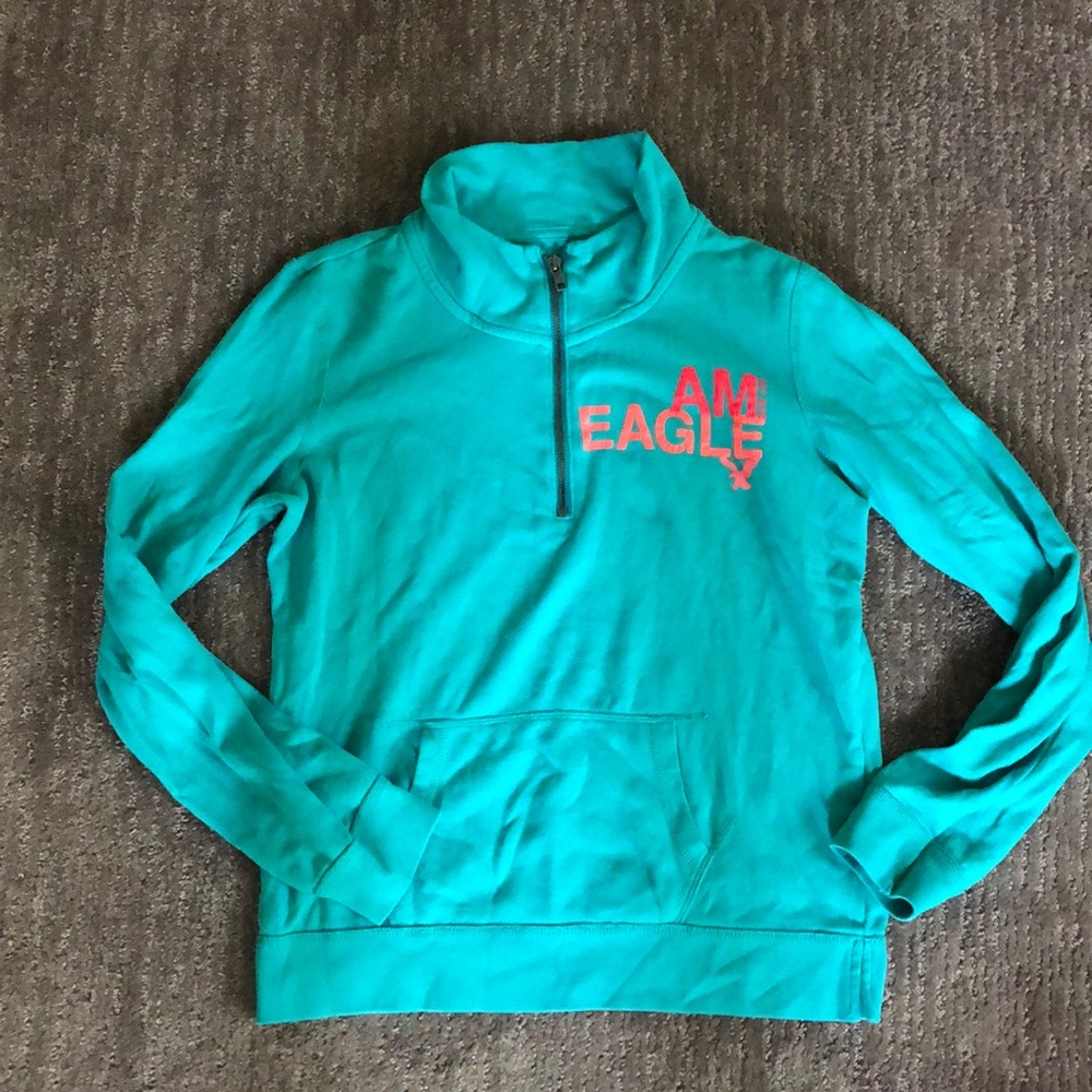 American Eagle Quarter Zip Sweatshirt size M